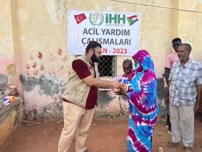 İHH Sudan’a Gönderdiği Yardımların Dağıtımına Devam Ediyor