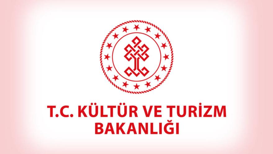 KÜLTÜR VE TURİZM BAKANLIĞI, ALTIN PORTAKAL FİLM FESTİVALİ’NDEN ÇEKİLDİ