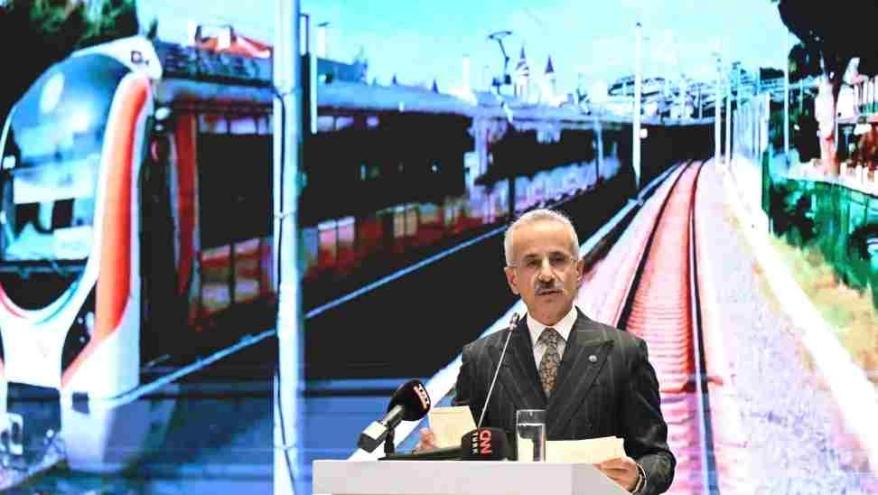 Uraloğlu: Projeler geliştirmeye odaklanmış durumdayız