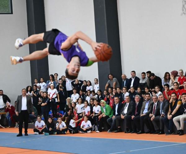 TÜRKİYE, DÜNYANIN VE AVRUPA’NIN EN YENİ SPOR TESİSLERİNE SAHİP