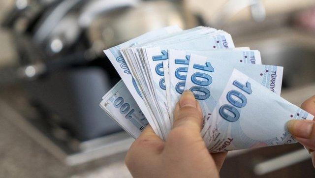 Çalışan emeklilere 5 bin lira ikramiye verilecek