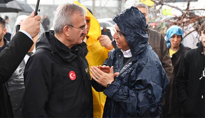 BAKAN YARDIMCISI KARALOĞLU, SU BASKINLARINDAN ETKİLENEN BÖLGEDE