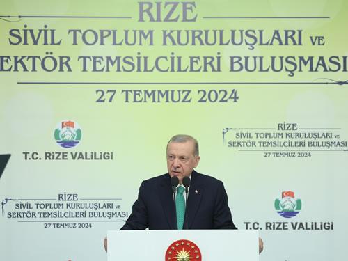 Cumhurbaşkanı Erdoğan, Rize’de STK temsilcileriyle bir araya geldi